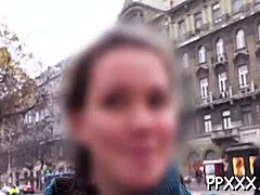 HD-video av en varm amatør som blir fornøyd offentlig