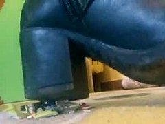 Zauroczenie zabawką samochodową dla Savannah w amatorskim filmie porno