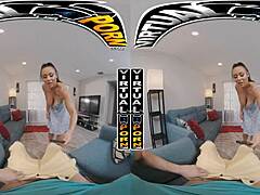 MILF-porno - Carmela Clutch VR - En cougars arbeidsdag