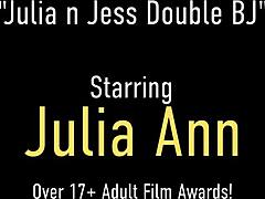 Két tapasztalt nő, Julia Ann és Jessica James, megosztanak egy péniszt, és mélytorkoznak
