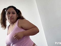 Зрела Венецуеланка Куетзал ужива у грубом сексу са својим партнером и гута његову сперму