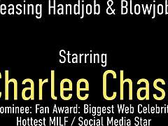 Charlee Chases zapeljive oralne spretnosti bodo poskrbele, da boste hrepeneli po več