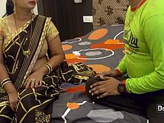En ekte indisk svigermor redder datterens skilsmisse med hindi-lyd