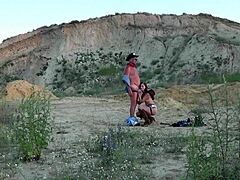 Blowjob and cowgirl action in the open air