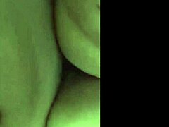 Hemmagjord video av en tjock och saftig MILF som blir knullad
