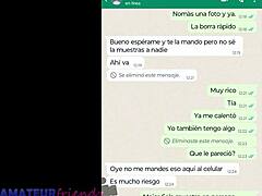 Latina MILF onanerar i Whatsapp-webcam med styvsyster